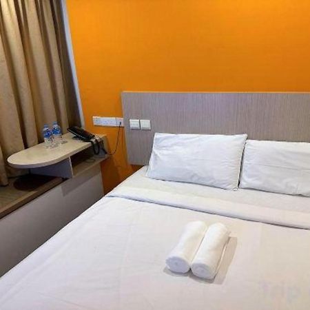 Reddoorz Premium @ Balestier Hotell Singapore Eksteriør bilde
