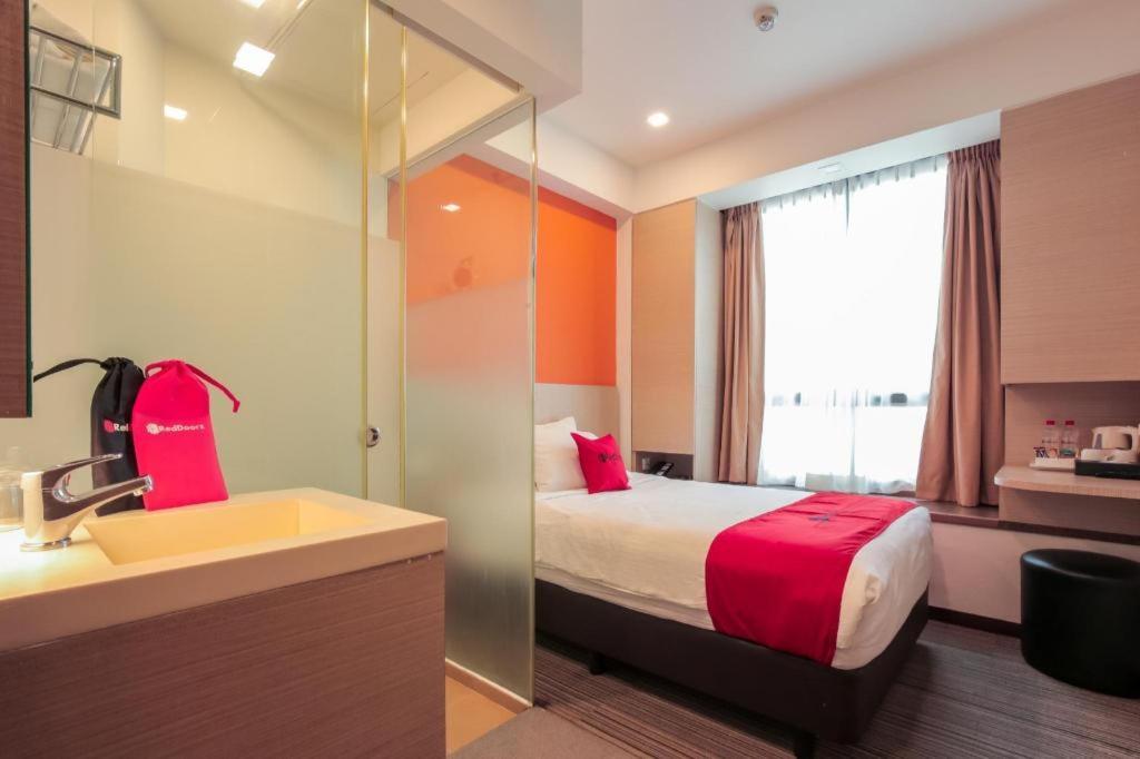 Reddoorz Premium @ Balestier Hotell Singapore Eksteriør bilde