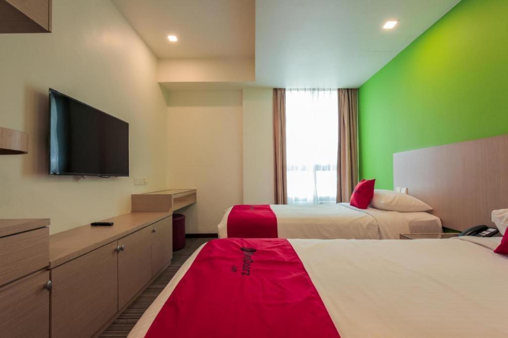 Reddoorz Premium @ Balestier Hotell Singapore Eksteriør bilde