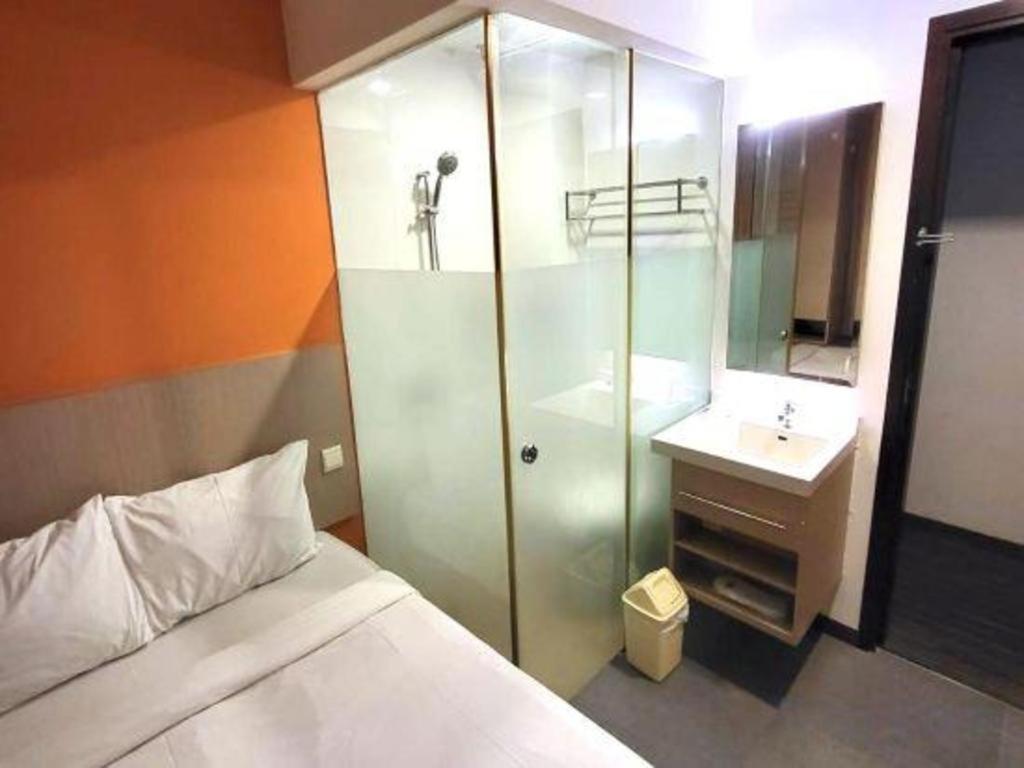 Reddoorz Premium @ Balestier Hotell Singapore Eksteriør bilde