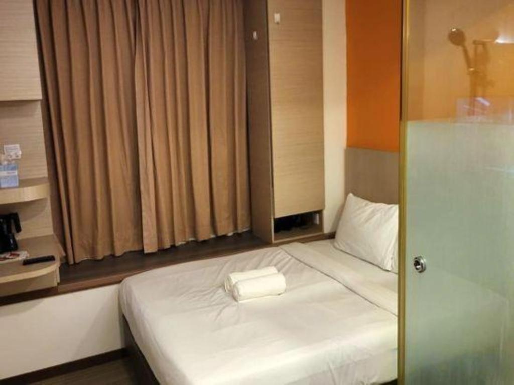 Reddoorz Premium @ Balestier Hotell Singapore Eksteriør bilde